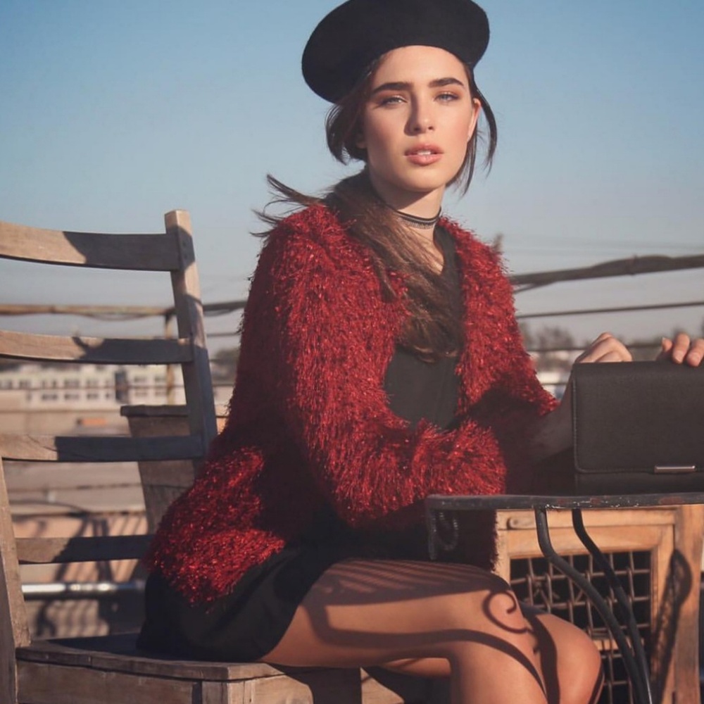 🆕️ BURGUNDY LONG SLEEVE FUZZY  KNIT JACKET